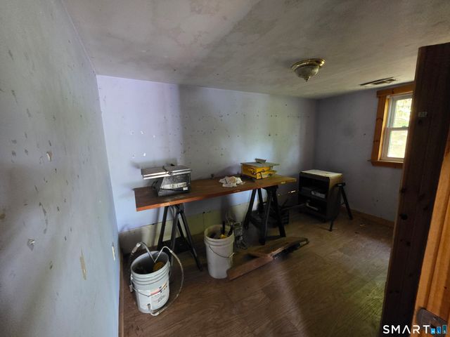 45-R Long Pond Road South, Ledyard, CT 06339