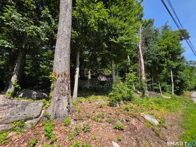 45-R Long Pond Road South, Ledyard, CT 06339