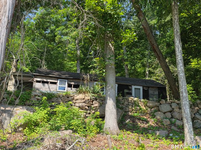 45-R Long Pond Road South, Ledyard, CT 06339