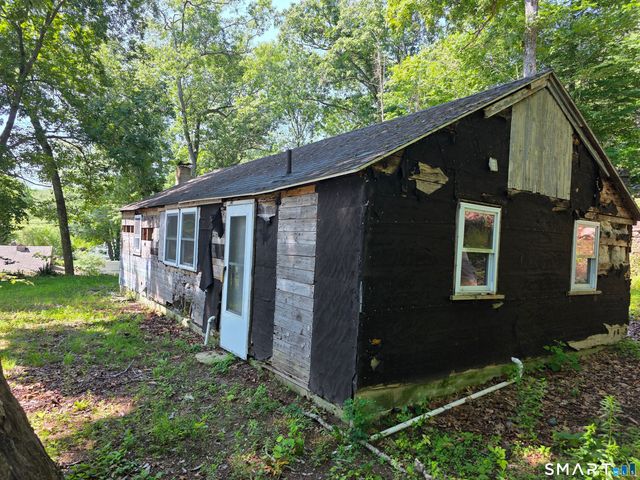 45-R Long Pond Road South, Ledyard, CT 06339