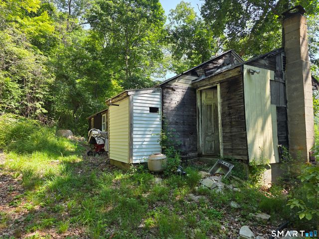 45-R Long Pond Road South, Ledyard, CT 06339