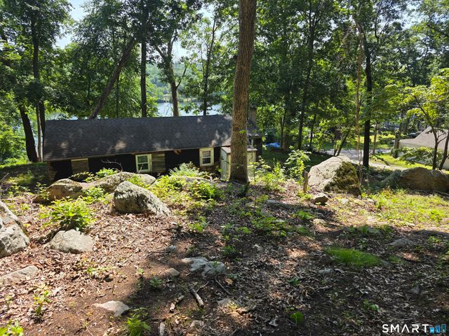 45-R Long Pond Road South, Ledyard, CT 06339