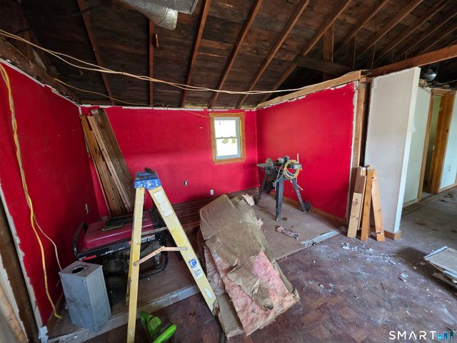 45-R Long Pond Road South, Ledyard, CT 06339