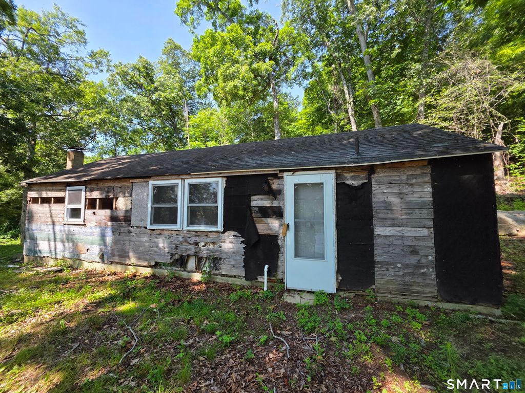 45-R Long Pond Road South, Ledyard, CT 06339