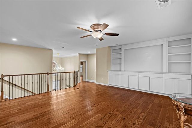 957 Pont Du Gard Ct, Buford, GA 30518