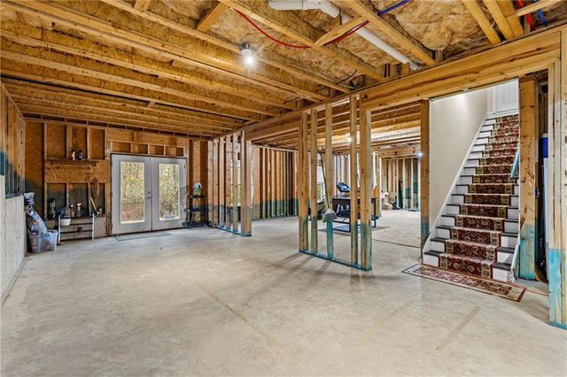 957 Pont Du Gard Ct, Buford, GA 30518