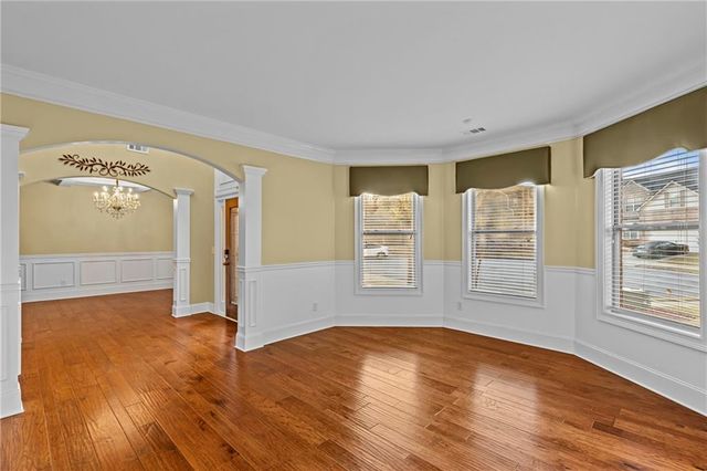 957 Pont Du Gard Ct, Buford, GA 30518