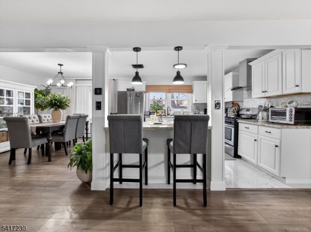 66 Lockwood Pl, Clifton City, NJ 07012