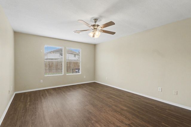 9530 Belleclaire Lane, Houston, TX 77044