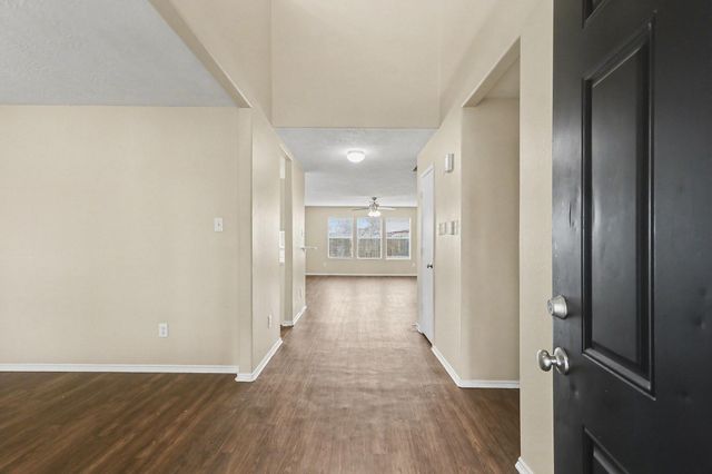 9530 Belleclaire Lane, Houston, TX 77044