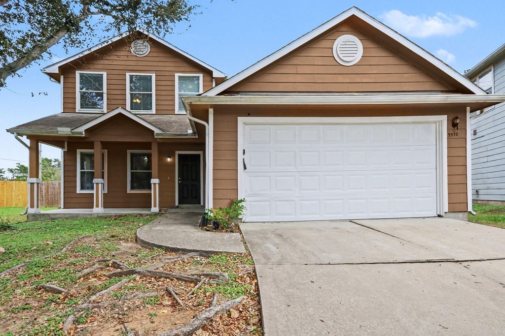 9530 Belleclaire Lane, Houston, TX 77044