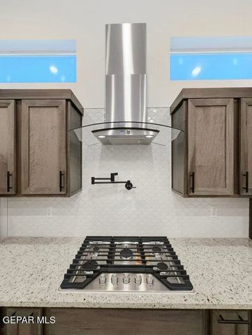 422 Masoud Court, El Paso, TX 79932