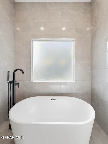 422 Masoud Court, El Paso, TX 79932