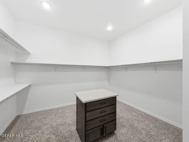 422 Masoud Court, El Paso, TX 79932