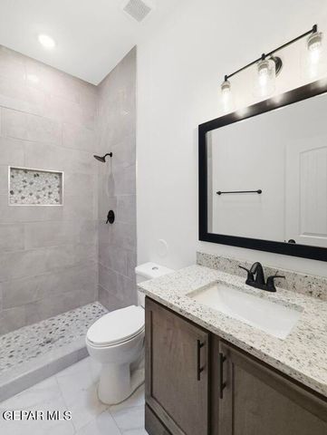 422 Masoud Court, El Paso, TX 79932