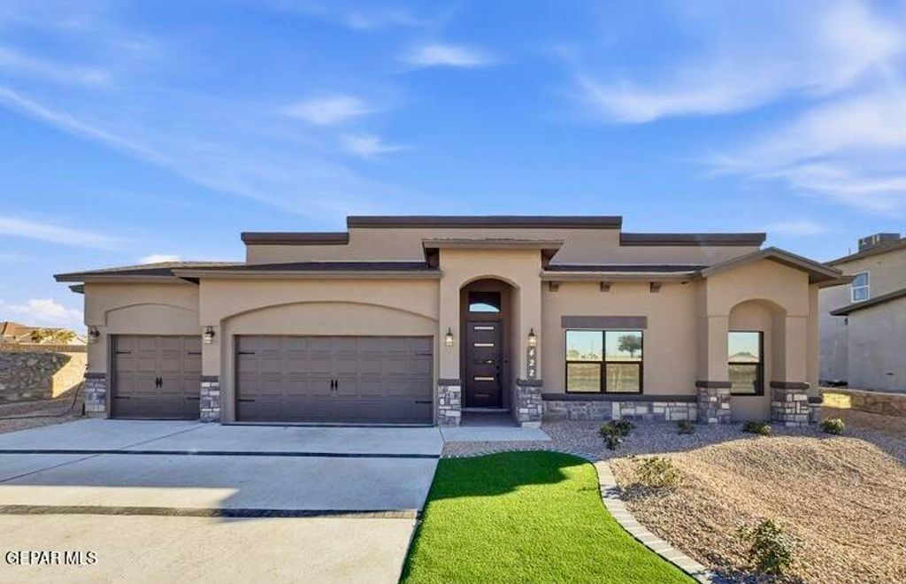 422 Masoud Court, El Paso, TX 79932