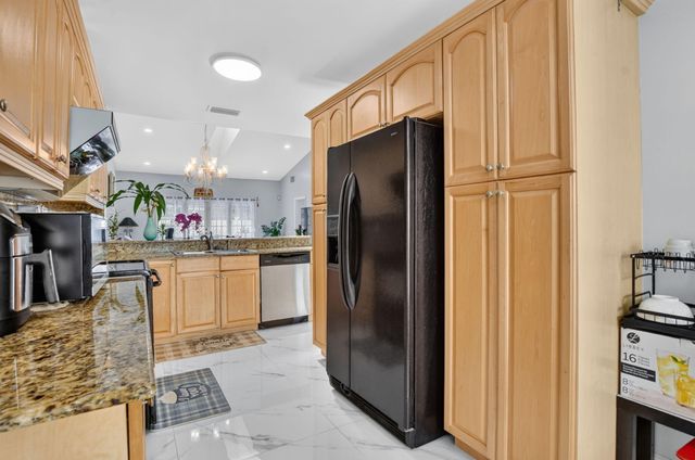 4460 NE 5th Avenue, Boca Raton, FL 33431