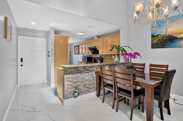 4460 NE 5th Avenue, Boca Raton, FL 33431
