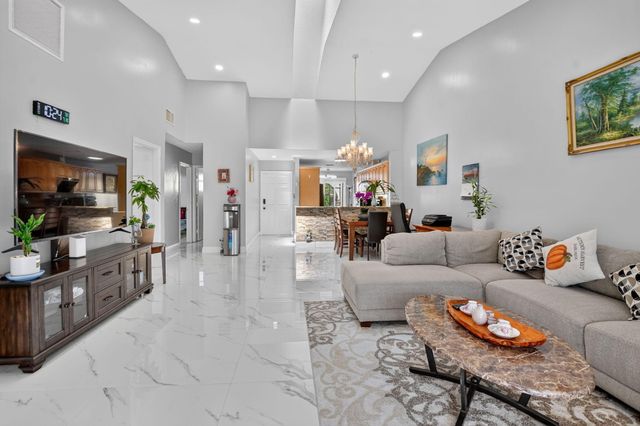 4460 NE 5th Avenue, Boca Raton, FL 33431