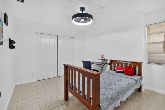 4460 NE 5th Avenue, Boca Raton, FL 33431
