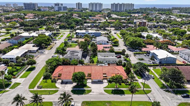 4460 NE 5th Avenue, Boca Raton, FL 33431