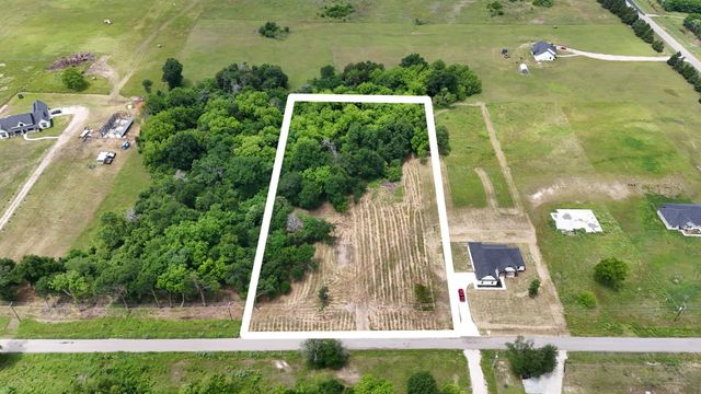 3164 County Road 1076, Celeste, TX 75423
