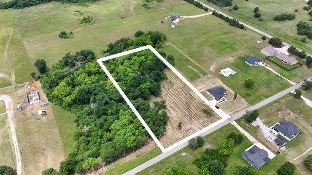 3164 County Road 1076, Celeste, TX 75423