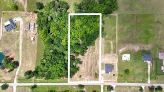 3164 County Road 1076, Celeste, TX 75423