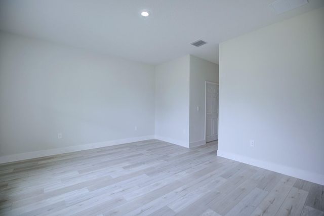 4900 Myrtle Beach Dr, Sebring, FL 33872