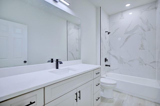 4900 Myrtle Beach Dr, Sebring, FL 33872