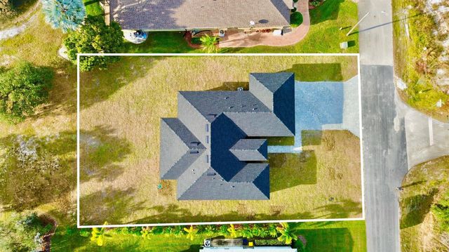 4900 Myrtle Beach Dr, Sebring, FL 33872