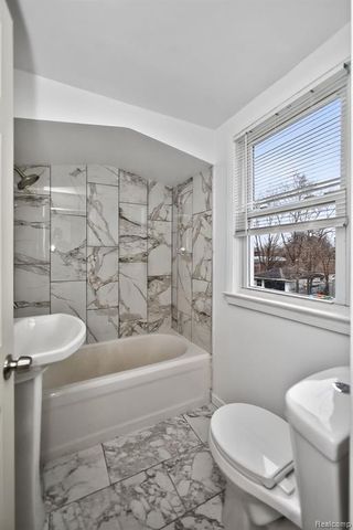 19162 Conley Street, Detroit, MI 48234