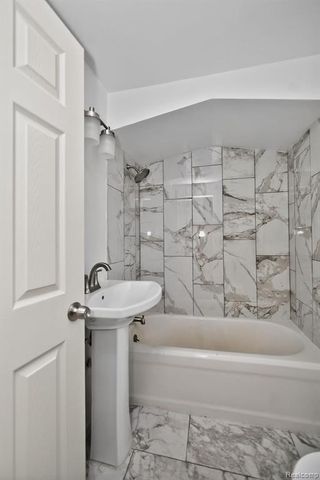 19162 Conley Street, Detroit, MI 48234