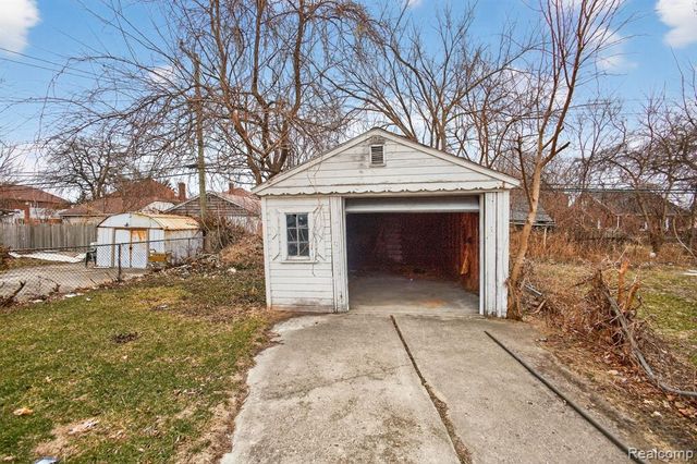 19162 Conley Street, Detroit, MI 48234