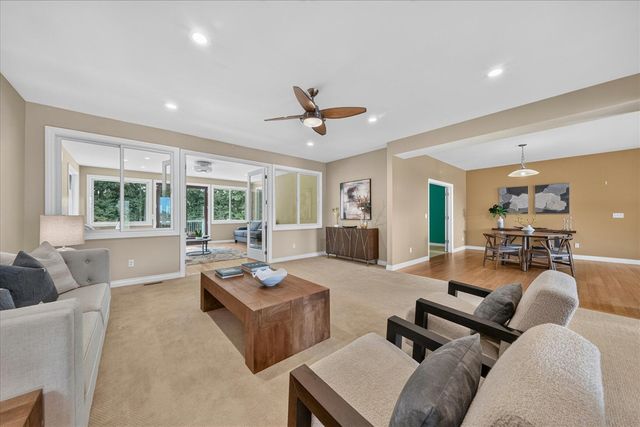 9348 Stoneview Lane, Whitmore Lake, MI 48189