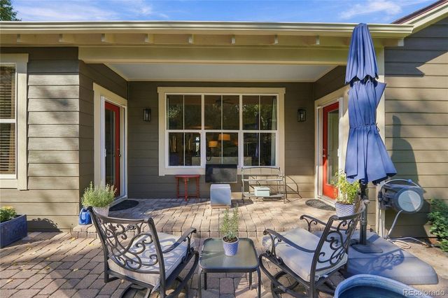 25265 E Park Crescent Drive, Aurora, CO 80016