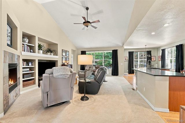 25265 E Park Crescent Drive, Aurora, CO 80016