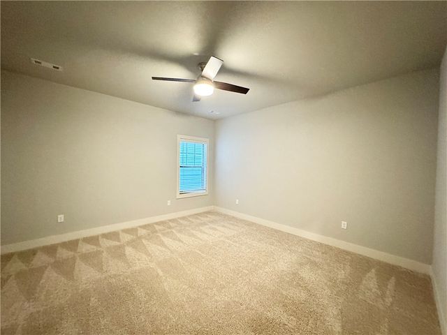 820 NE Heights Lane, Bentonville, AR 72712