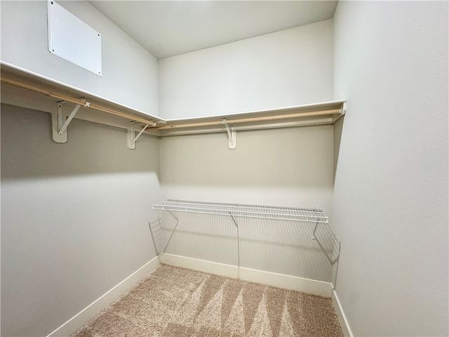 820 NE Heights Lane, Bentonville, AR 72712