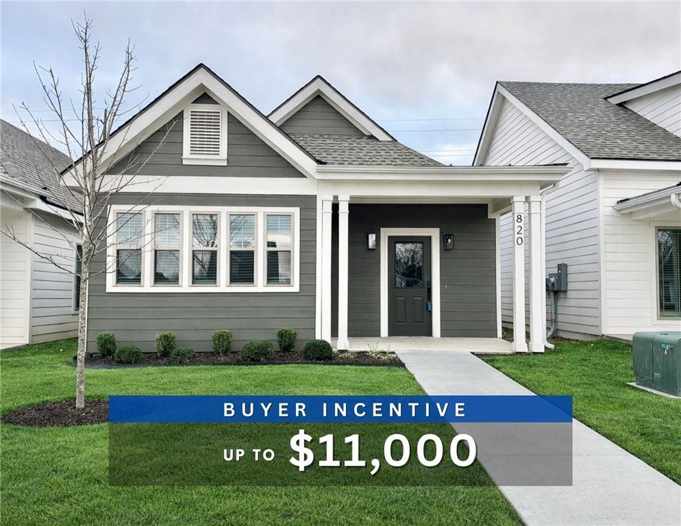 820 NE Heights Lane, Bentonville, AR 72712