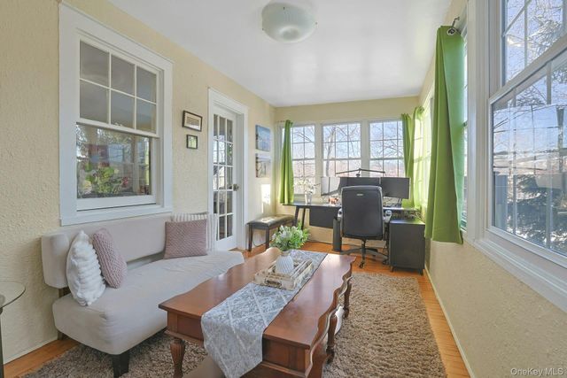 32 Lynwood Road, Scarsdale, NY 10583