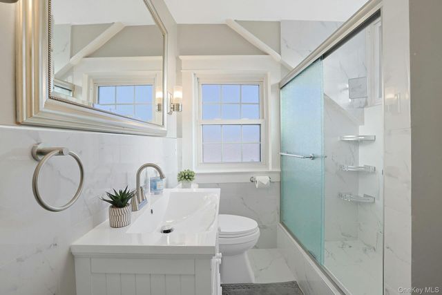 32 Lynwood Road, Scarsdale, NY 10583