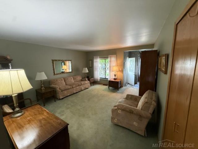 15746 Nader Court, Clinton Township, MI 48038