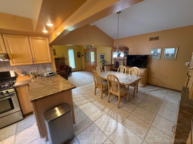 15746 Nader Court, Clinton Township, MI 48038