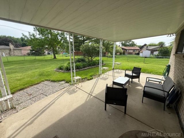 15746 Nader Court, Clinton Township, MI 48038