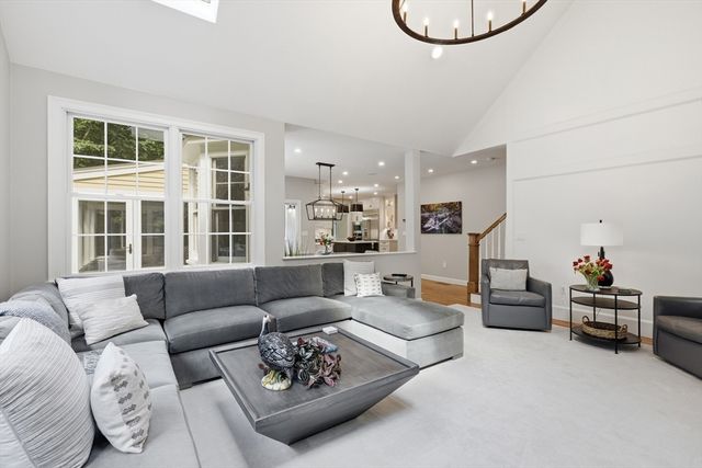 22 Hutchinson, Marlborough, MA 01752