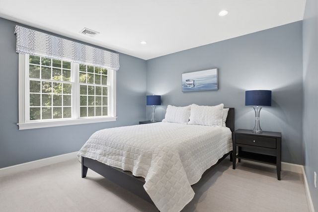 22 Hutchinson, Marlborough, MA 01752