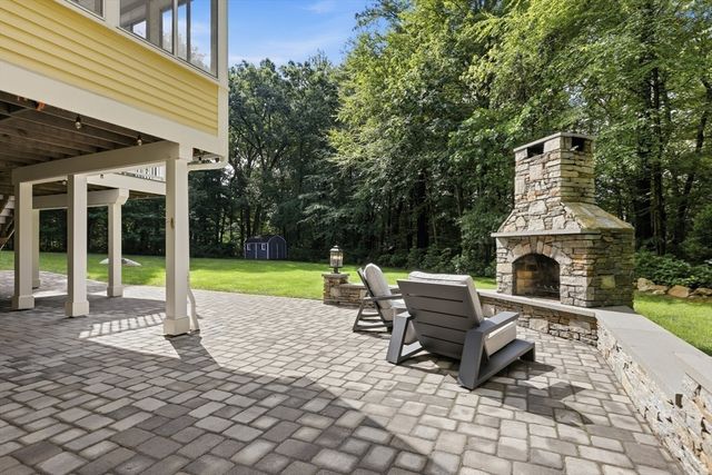 22 Hutchinson, Marlborough, MA 01752