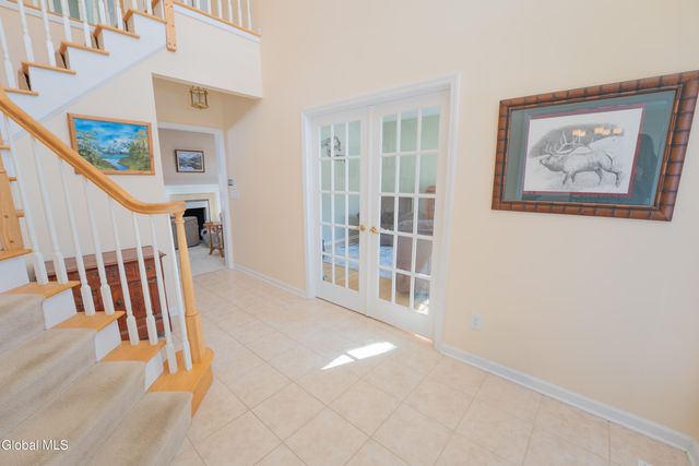 33 Aster Drive, Clifton Park, NY 12148