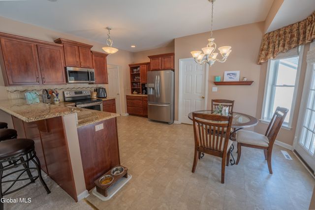 33 Aster Drive, Clifton Park, NY 12148